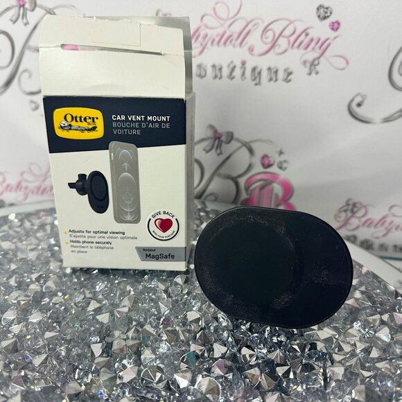 OtterBox MagSafe car vent phone mount black with box moveable vent holder clip - Picture 1 of 5